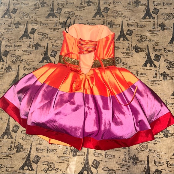 Love 16 Tangerine, Purple & Red Full Corset Strapless Prom Dress Size 02 - Picture 13 of 16